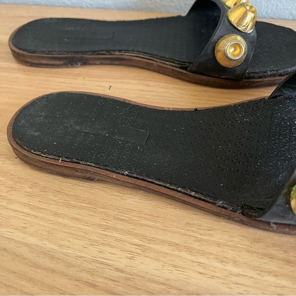 MIU MIU sz 36 6 Black Leather Flat Slides Sandals Metal Stud Detail WELL… - Picture 8 of 12
